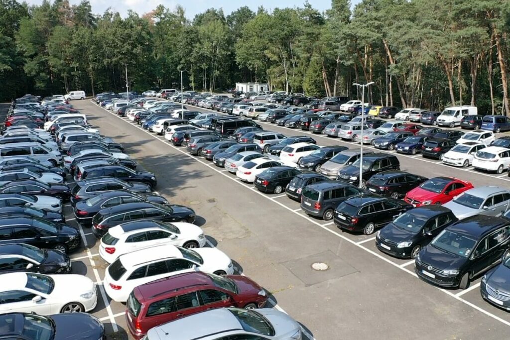 Parkplatz am Flughafen: Ihre Optionen im Überblick